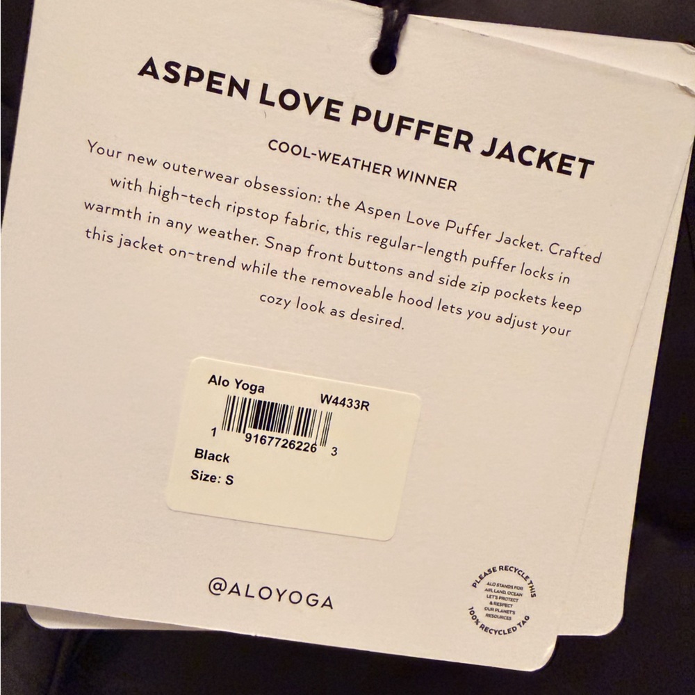 ALO Yoga Black Puffer Jacket - Picture 6 of 9
